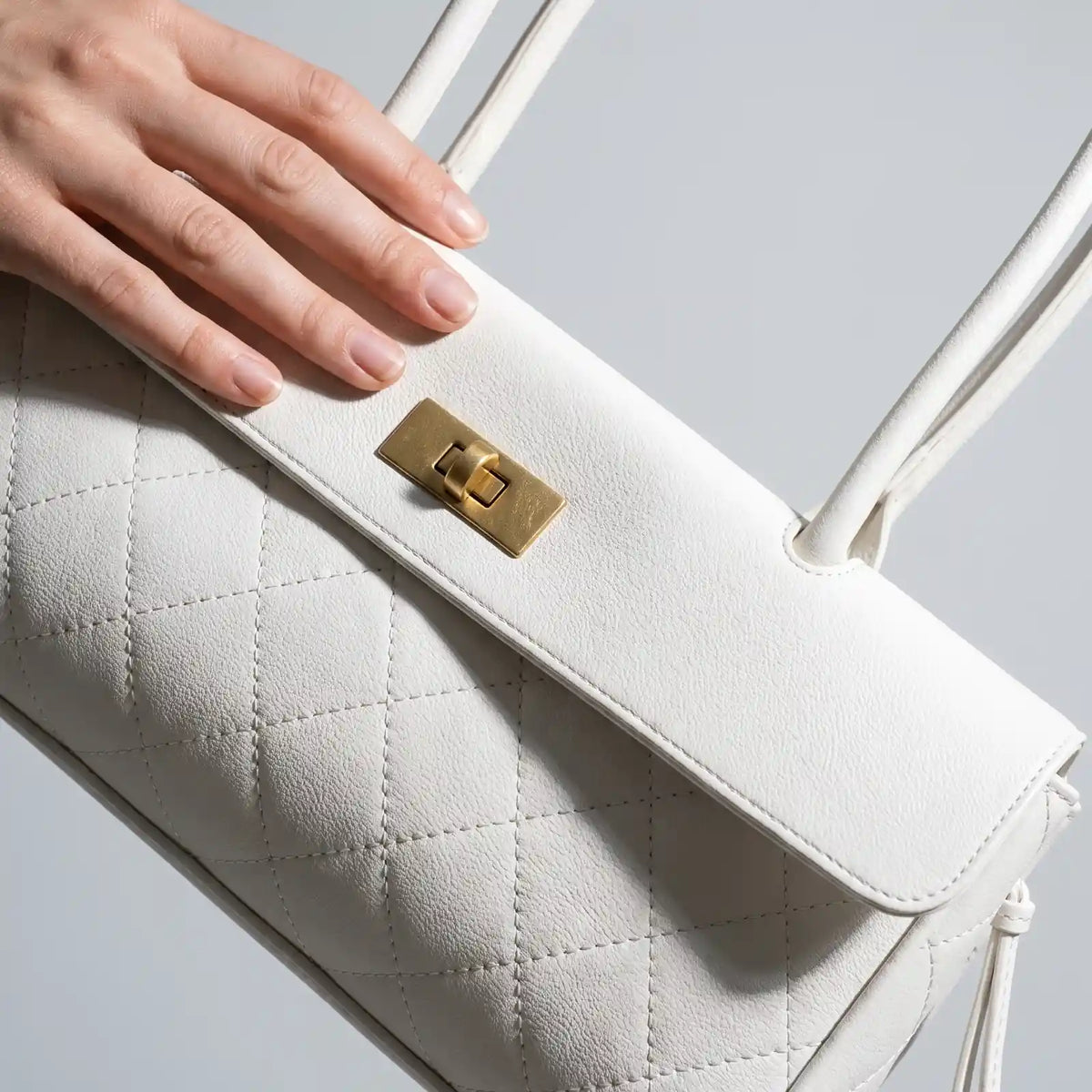 Silvia Shoulder Bag